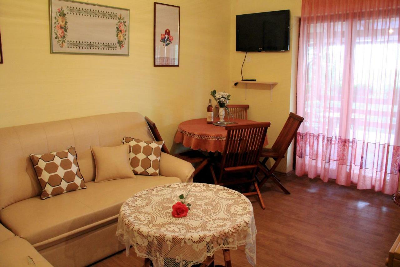 Holiday Home Nina Petrinja Экстерьер фото